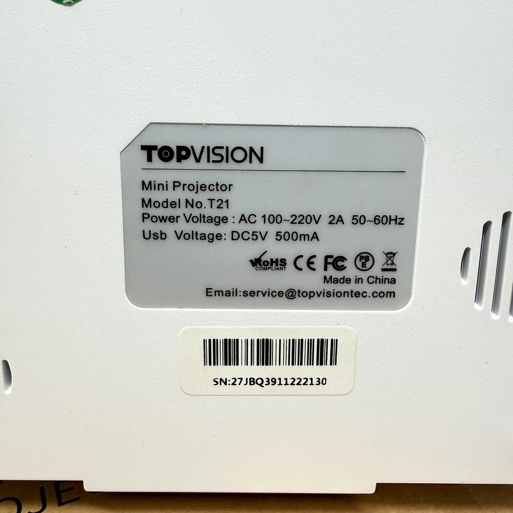 TOPVISION T21 Mini Portable LED Projector • NEW Open Box • High Brightness - Picture 2 of 13
